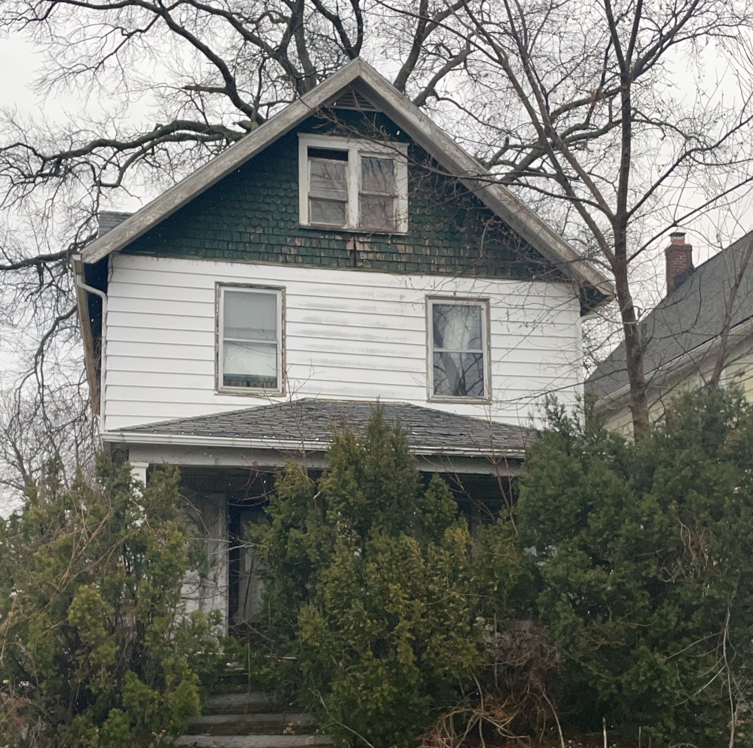 3363 Livingston before